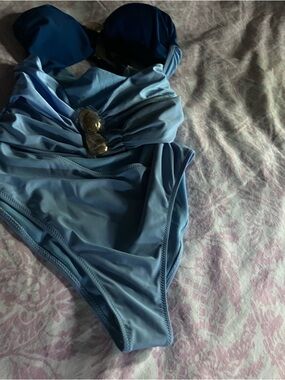 Swim suit